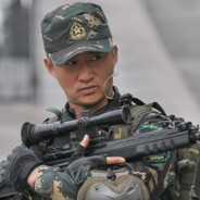 红细胞行动小组  何晨光