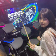 小杨今天没睡懒觉i