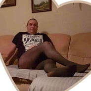 Bruce Knee - steam id 76561198944728007