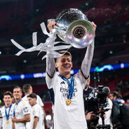 ева лпshkrrrr 独立