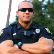 大英警察到小学了