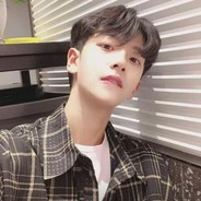 枪听我的，我听党的