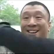 劈瓜男神刘华强