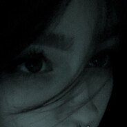 私は皆が嫌いです。