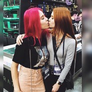 queen of lesbians ♡