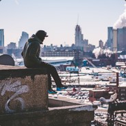 86下山奔驰上树