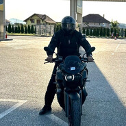 Re31SST0R - steam id 76561199812498840