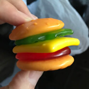 板烧鸡腿堡