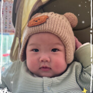 手拿菜刀砍电线