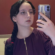 Rosie Steam avatar