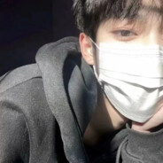 他凭什么后来居上