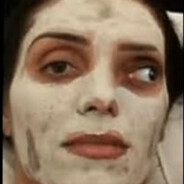 คนสวนมาตัดหญ้าฆ่ะ