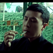 李明东踩单车迎重击