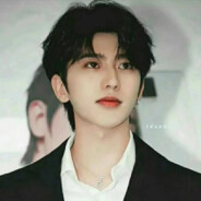 练习时长两年半的个人练习生