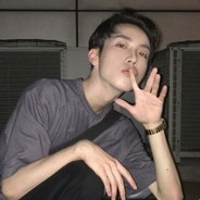 粘糕小狗一脸闷逼