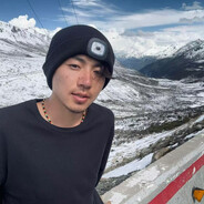 脚皮卷蛆蘸痰吃