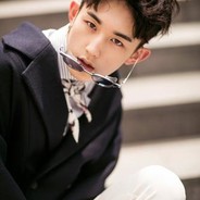 有一美人兮见之不忘一日不见兮思之如狂