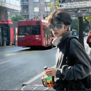 她的屁眼简直就是我跋山涉水苦苦寻找的黑玫瑰