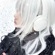 纯爱战士也会因陷入多条枪线而苦恼捏