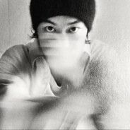 距话距兴听Eason