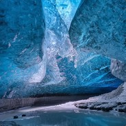 苍井井深却无水