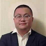 小亮给他整个活