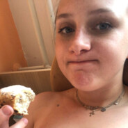 mentálně zaostalá píca