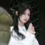 温柔扑了空