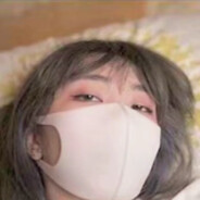 平平无奇的卖片哥