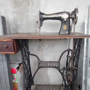 Bat si fut ca masina de cusut