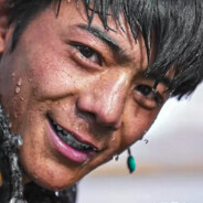 神秘的理塘干拉