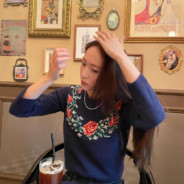 干拉白给就刷微博