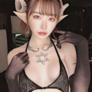 不是爱与真心就能换来