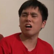 阿伟又在打电动