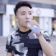 super爱导的笑容