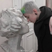 假扮人妖看见老公在gay吧当男模