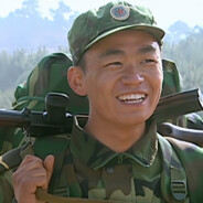 185清纯腹肌男高