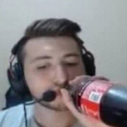 KOLA İÇEN XANTARES