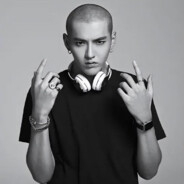 word很大你忍一下