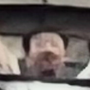 断了一只爪子的招财猫