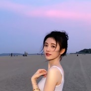 唱着小调喝着水