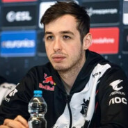 传奇机长左巴扬