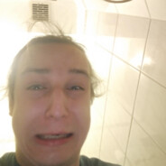 wyrewolwerowany bysiek