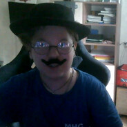 Лена Головач