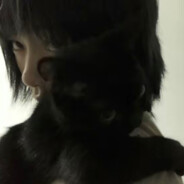 الكلبة الغبية