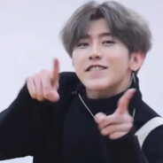 AG超玩会、菜虚空