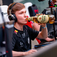 PIVO