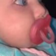 ссаный младенец