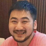 伸手不打笑脸人