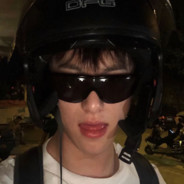 天桥洞里盖小被